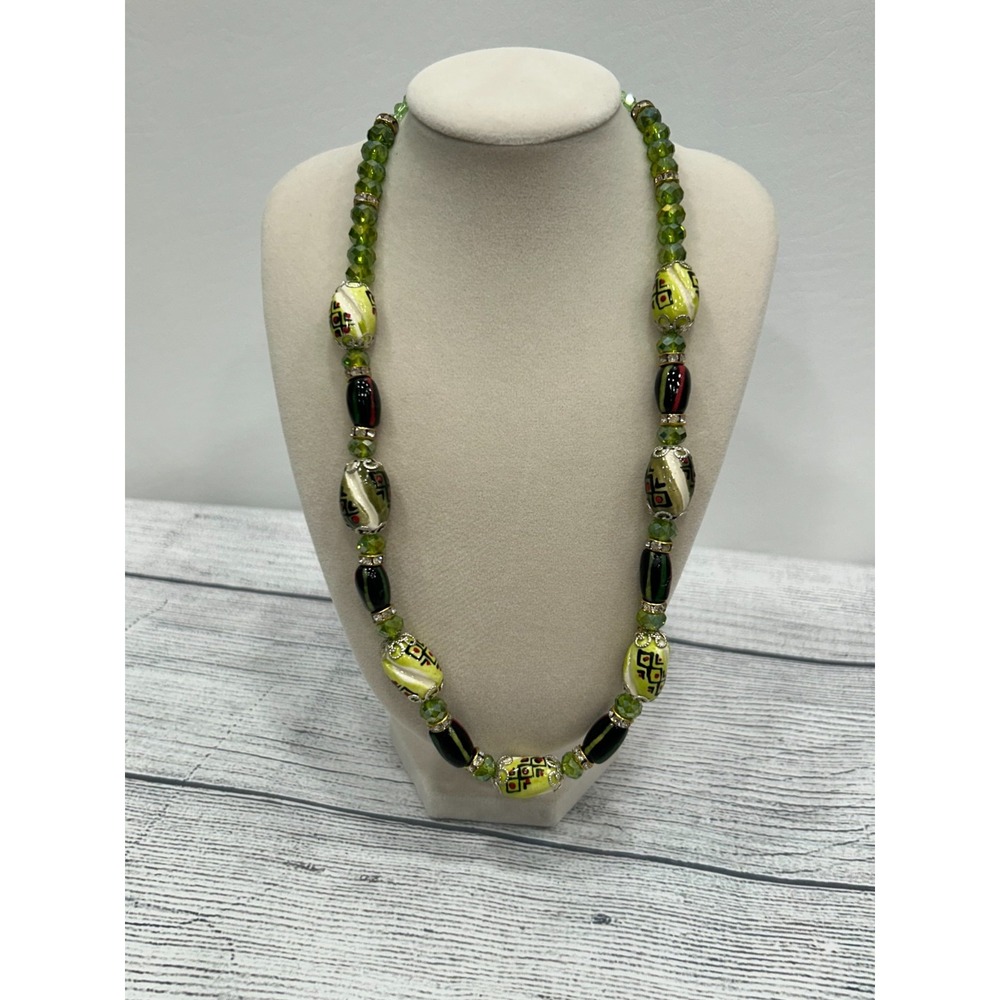 Artisan Green Glass Bead Necklace Black Oval & Patterned Statement Jewelry‎ 19"